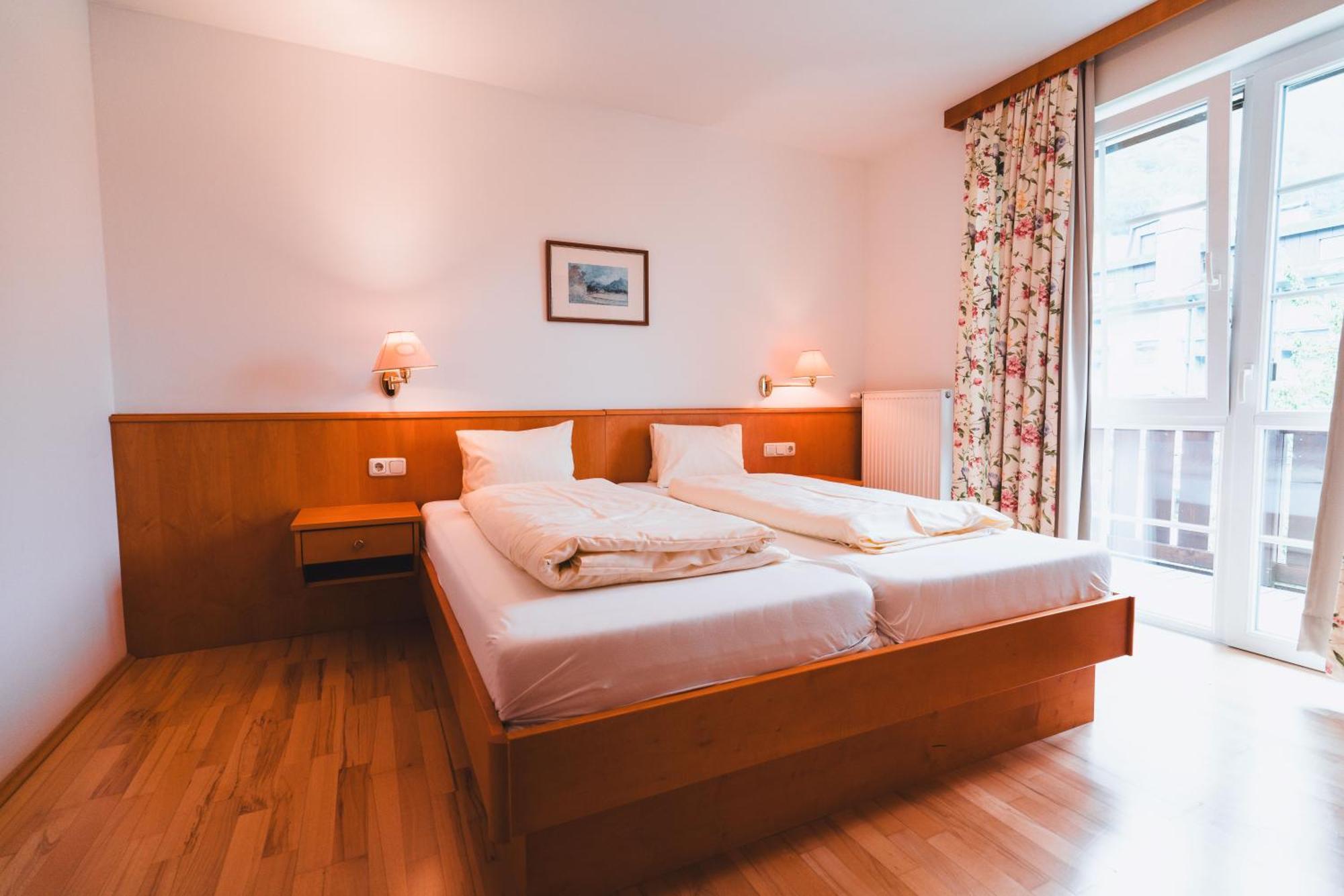 Hotel Rauscher - Das Naturteichparadies Bad Hofgastein Extérieur photo
