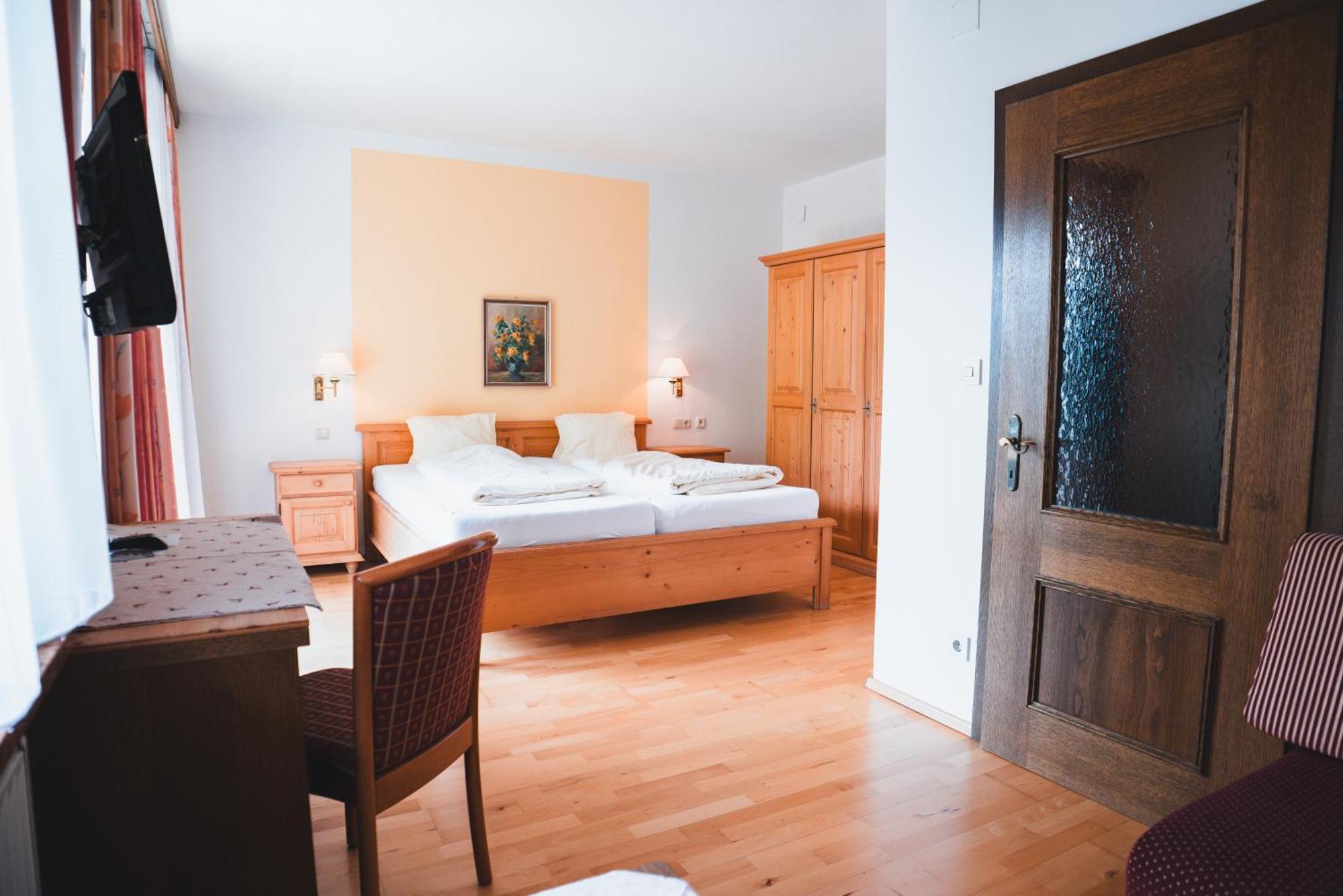 Hotel Rauscher - Das Naturteichparadies Bad Hofgastein Extérieur photo