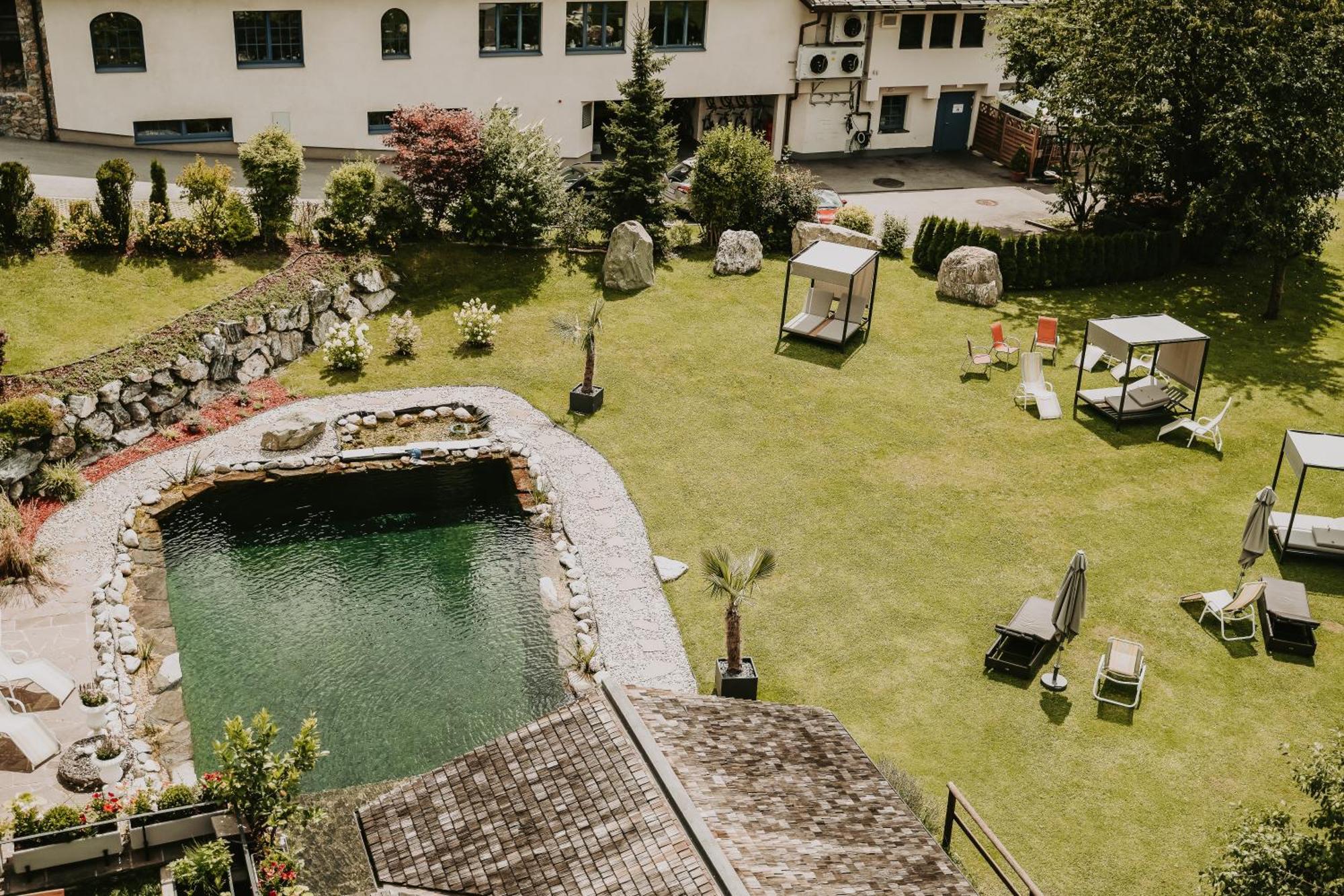 Hotel Rauscher - Das Naturteichparadies Bad Hofgastein Extérieur photo