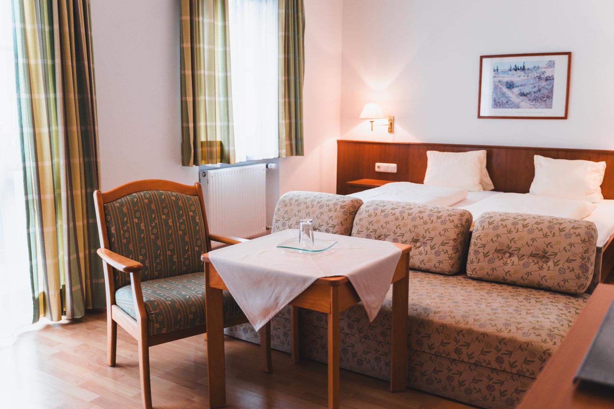 Hotel Rauscher - Das Naturteichparadies Bad Hofgastein Extérieur photo